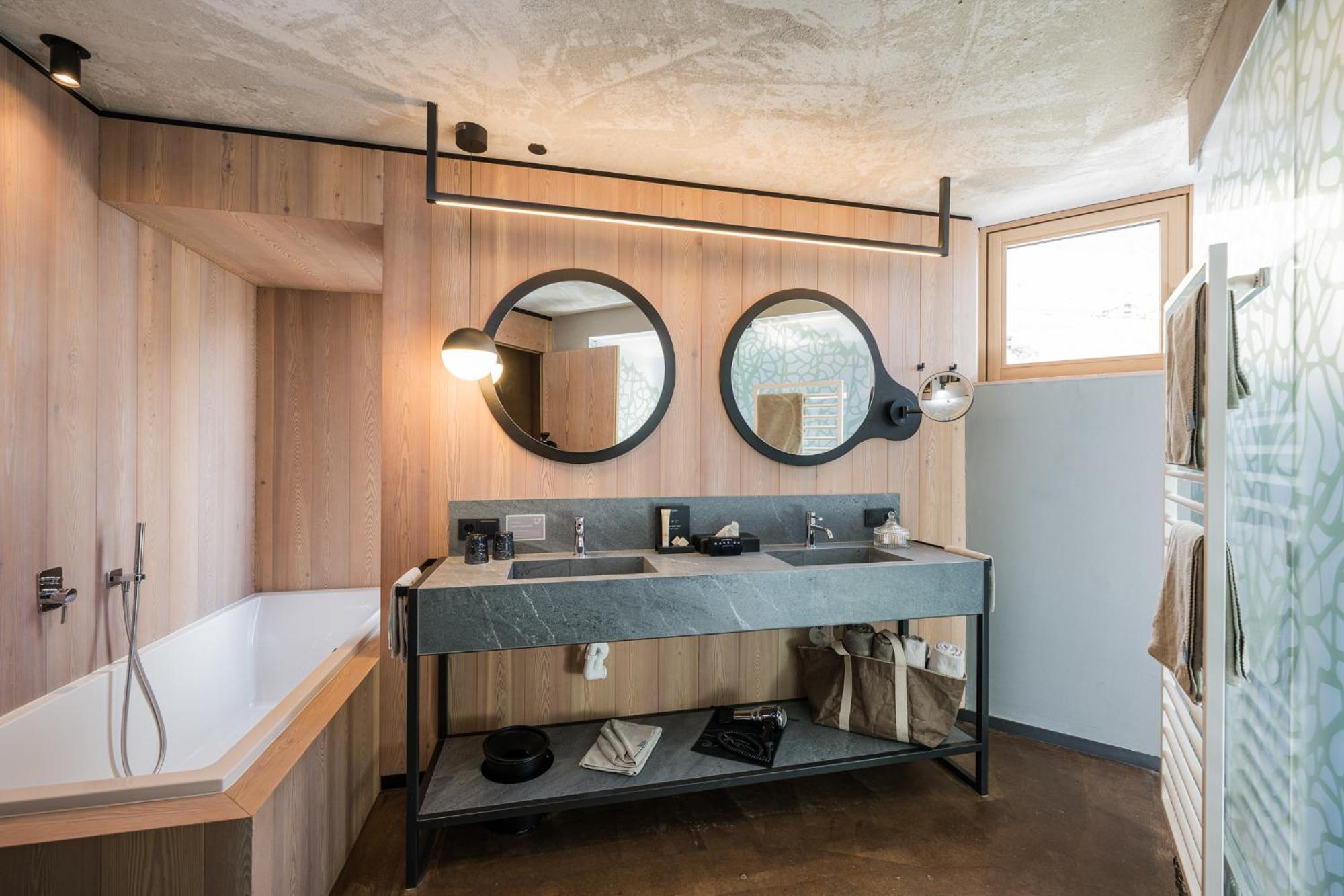 Lindenhof Pure Luxury & Spa Dolcevita Resort Naturns Εξωτερικό φωτογραφία